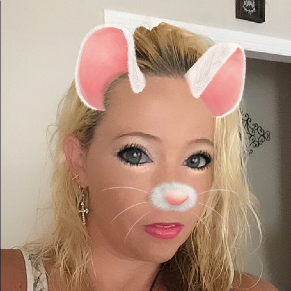 Meet your Posher, Brandi